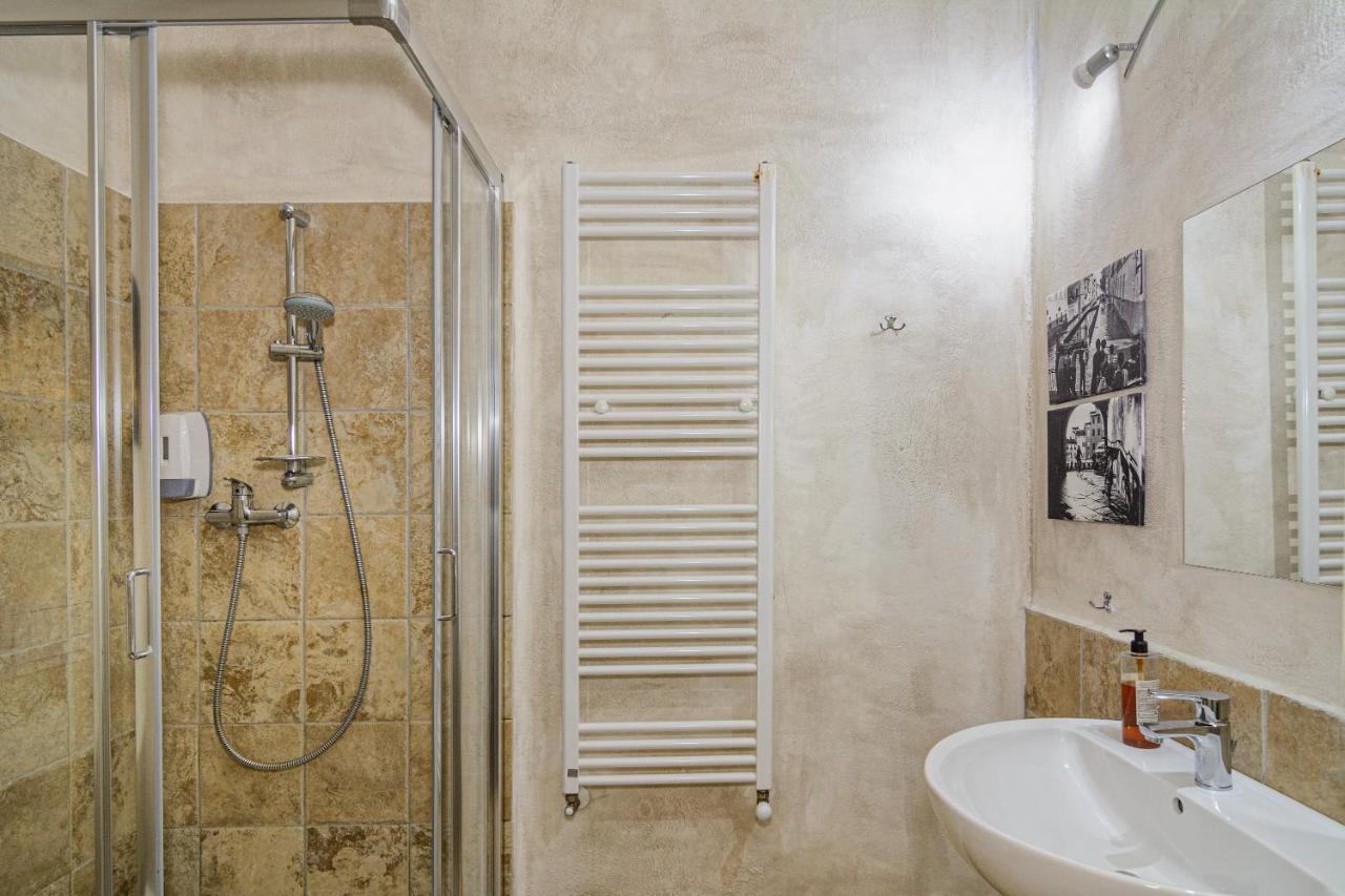 B&B Relais Inn Lucca Exterior photo